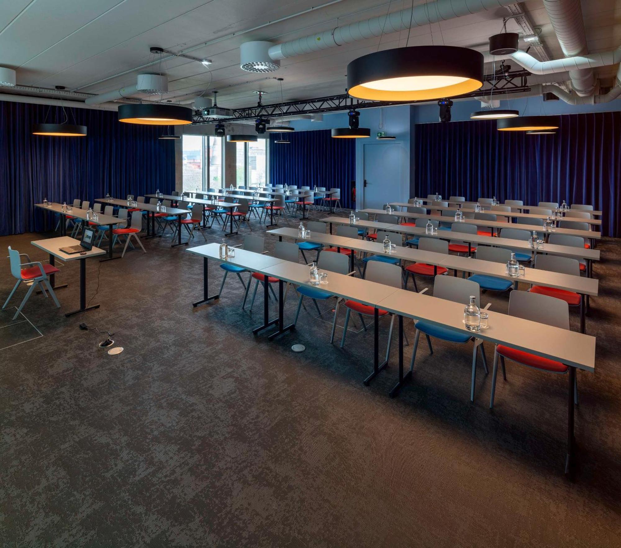 B'Mine Hotel Duesseldorf Bagian luar foto
