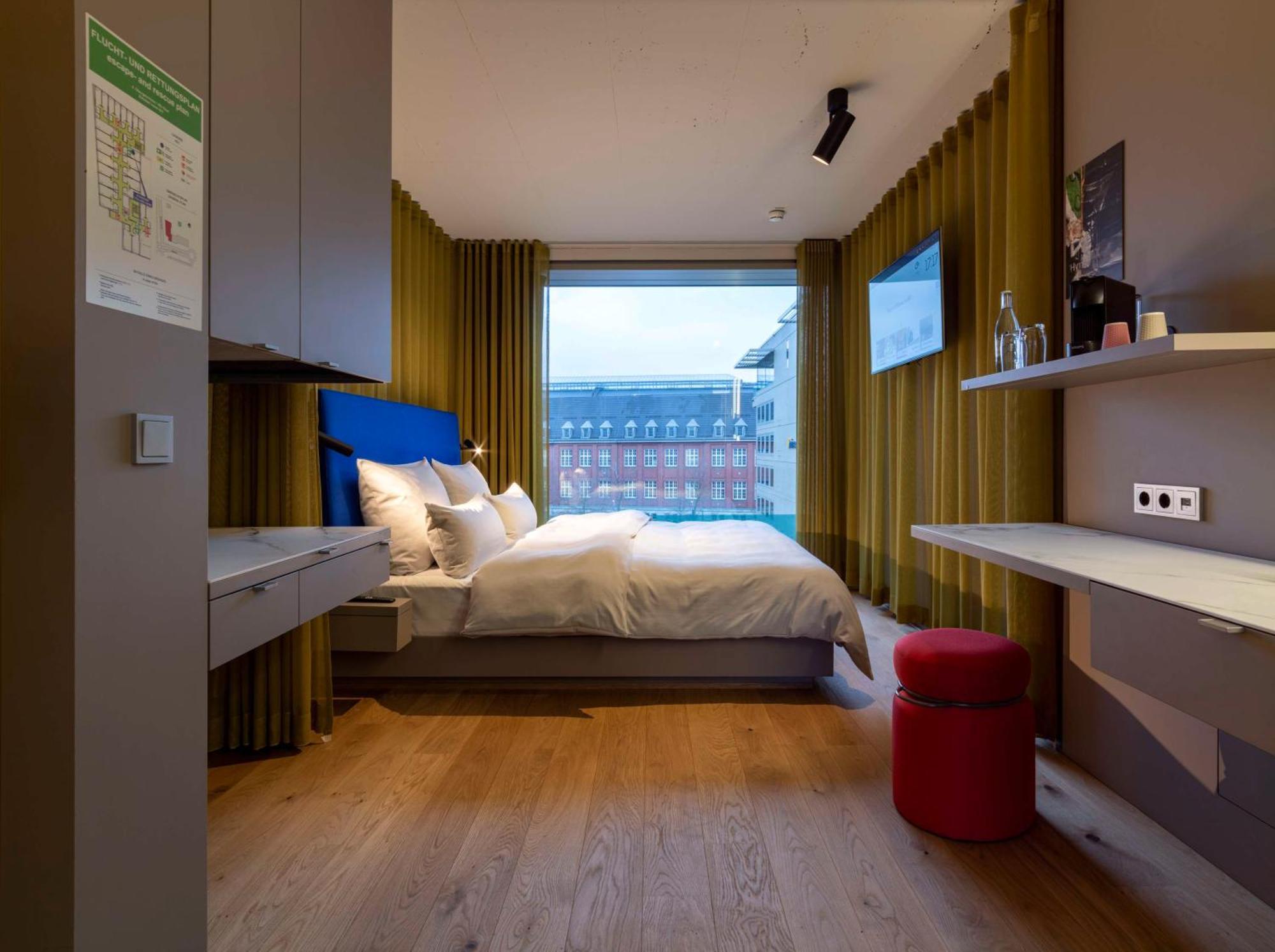 B'Mine Hotel Duesseldorf Bagian luar foto